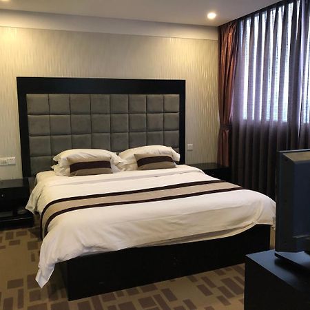 Henry Business Hotel Guangzhou Eksteriør billede